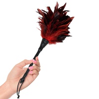 Щекоталка Pipedream Frisky Feather Duster